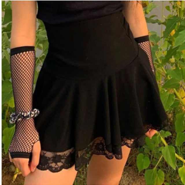 A-Line Gothic Lace Edge High Waist Pleated Punk Style Skirt